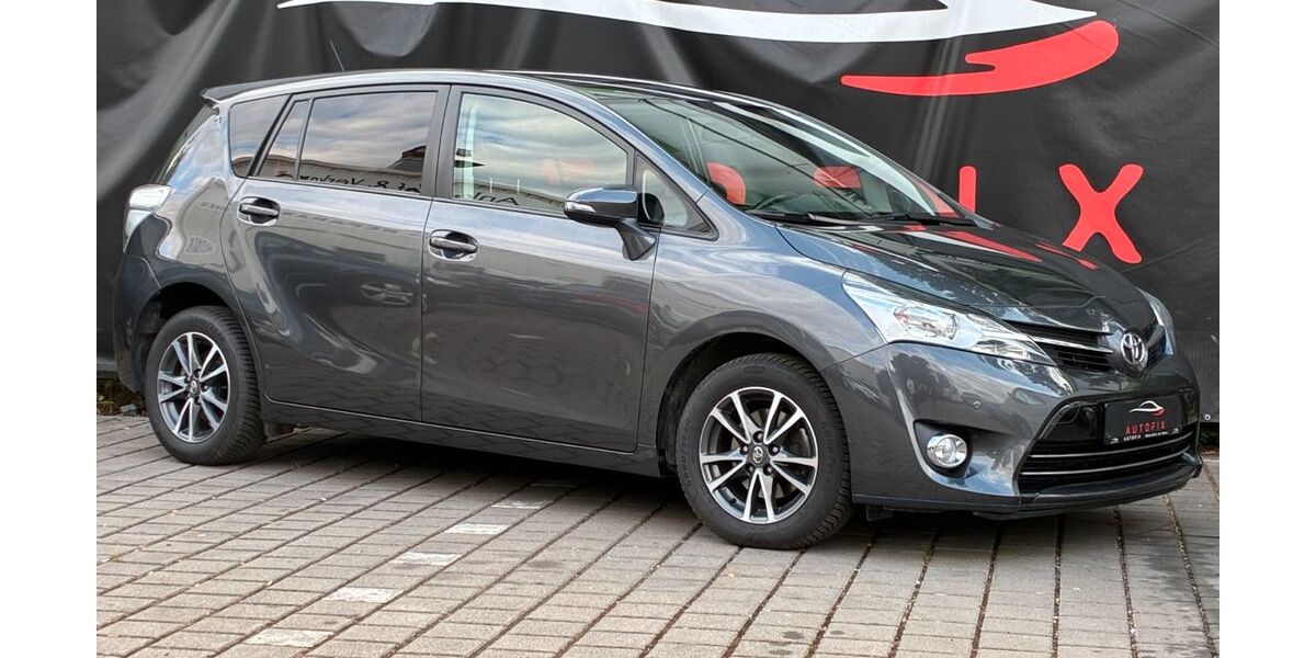 Toyota Verso 94.000 km 12.500 &euro; Mühlheim am main 63165