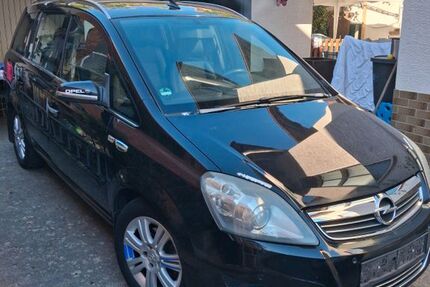 Opel Zafira 171.000 km 3.000 &euro; Gründau 63584
