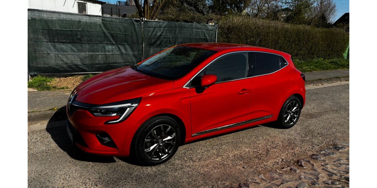 Renault Clio 89.000 km 15.000 &euro; Maintal 63477