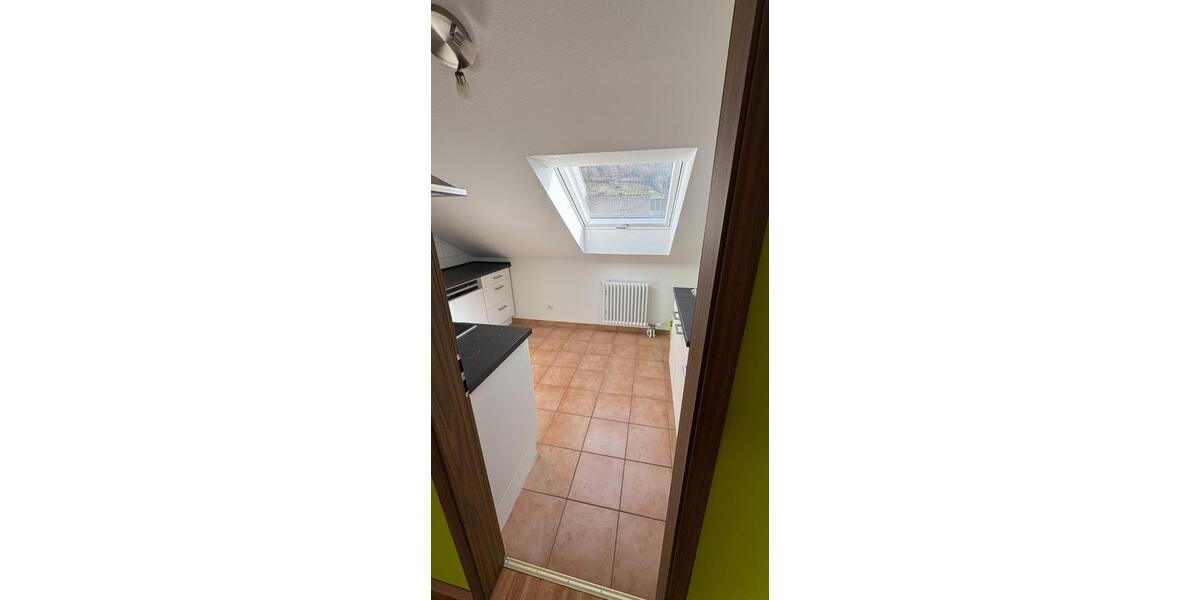 Dachgeschoßwohnung Klingenberg am Main - 2 Zimmer, 63 m&sup2;, 535&euro; | Angebot:25378088