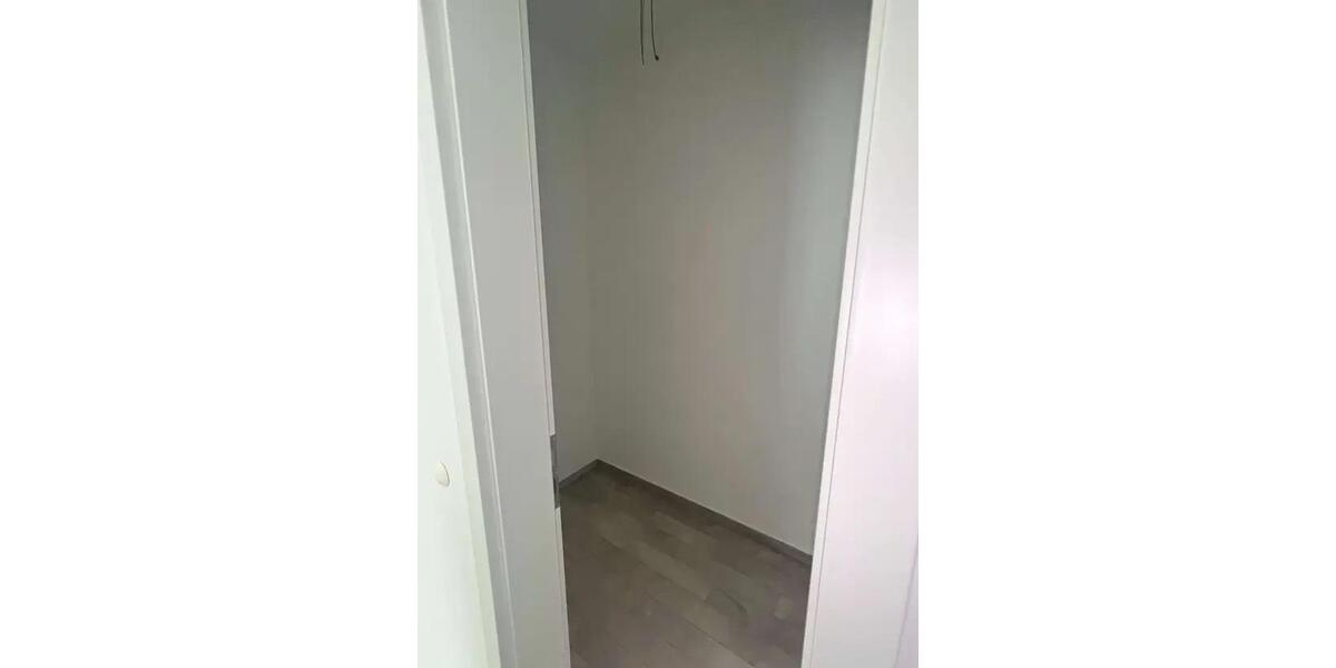 Maisonettenwohnung Hanau Groß-Steinheim - 2 Zimmer, 67 m&sup2;, 1.200&euro; | Angebot:25905542