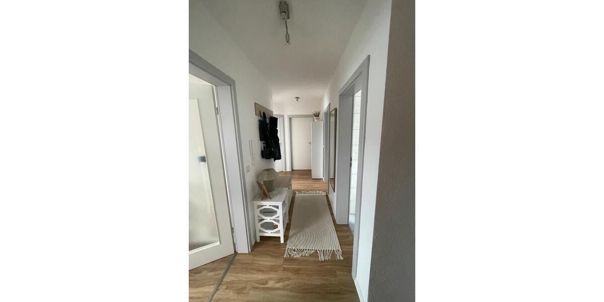 Dachgeschoßwohnung Großwallstadt - 4 Zimmer, 75 m&sup2;, 285.000&euro; | Angebot:27189798