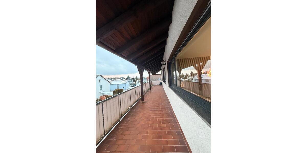 Etagenwohnung Groß-Umstadt Umstadt - 4 Zimmer, 136 m&sup2;, 1.500&euro; | Angebot:24860503