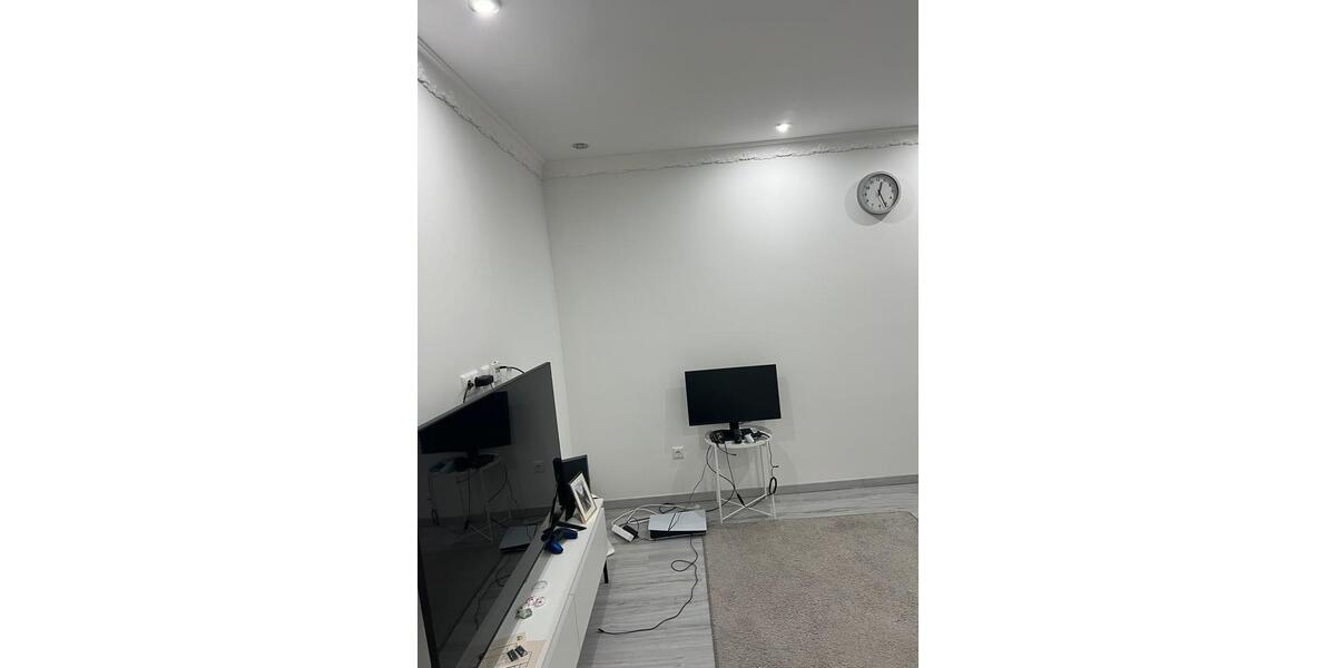 Etagenwohnung Hanau - 2 Zimmer, 55 m&sup2;, 1.000&euro; | Angebot:26279503