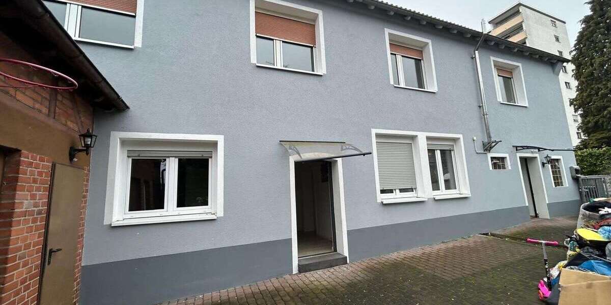 Einfamilienhaus Langenselbold - 8 Zimmer, 200 m&sup2;, 450.000&euro; | Angebot:24828408