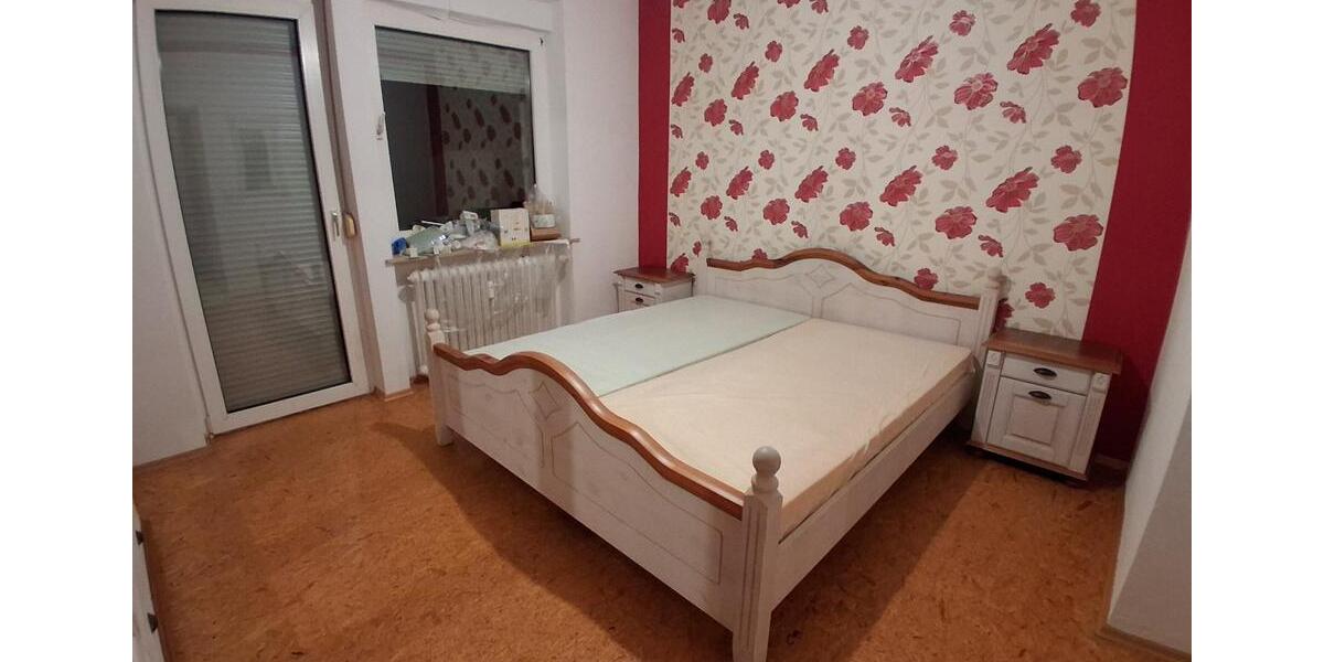 Etagenwohnung Sulzbach am Main - 6 Zimmer, 106 m&sup2;, 900&euro; | Angebot:25336001