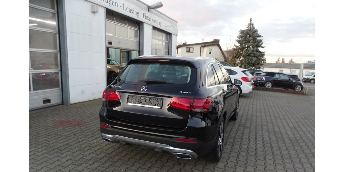 Mercedes-Benz GLC 400 d 4M Rückfahrkamera, LED-Scheinwerfer, Nav 160.000 km 28.890 &euro; Rodgau 63110