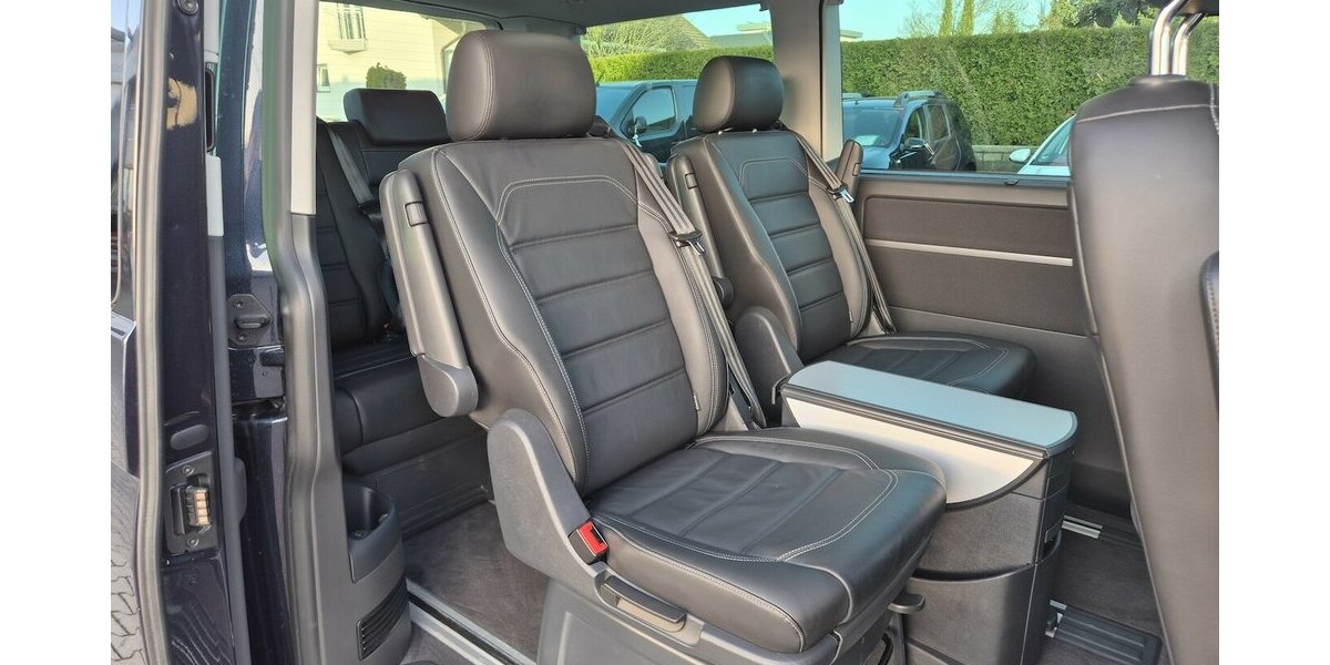 VW T6.1 Multivan Generation Six FWD Leder, Standheizu 61.822 km 47.890 &euro; Rodgau 63110