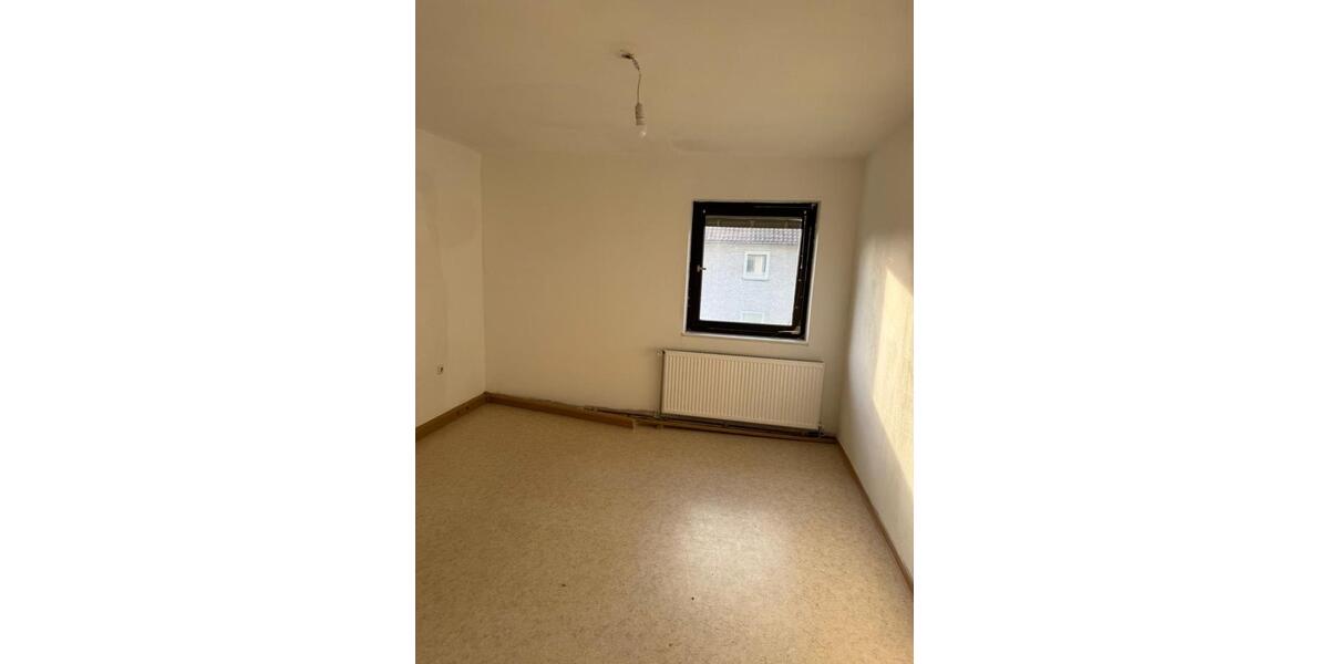Etagenwohnung Elsenfeld - 3 Zimmer, 68 m&sup2;, 800&euro; | Angebot:25860124