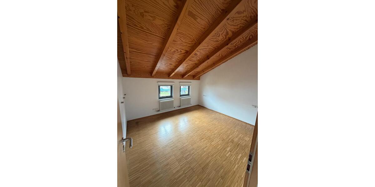 Dachgeschoßwohnung Bad König - 2 Zimmer, 56 m&sup2;, 620&euro; | Angebot:25976465