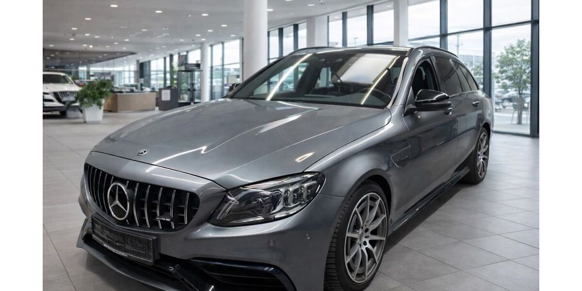 Mercedes-Benz C 63 AMG 128.500 km 38.990 &euro; Hanau 63456