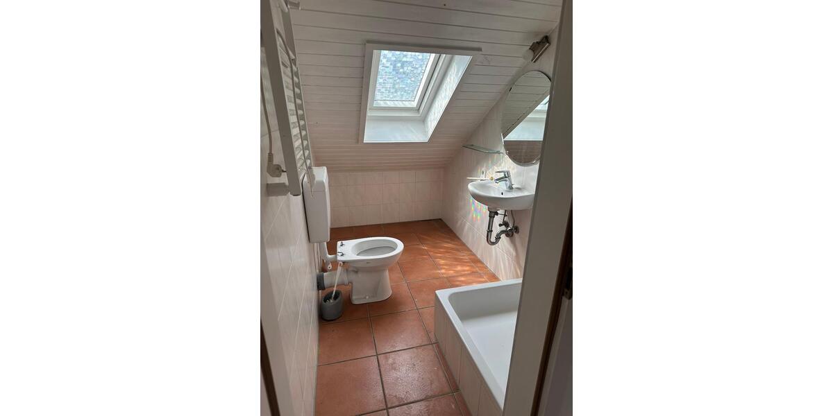 Einfamilienhaus Freigericht - 9 Zimmer, 268 m&sup2;, 585.000&euro; | Angebot:25299987