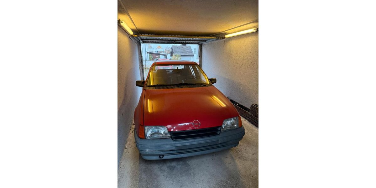 Opel Kadett 80.731 km 1.699 &euro; Rodgau 63110