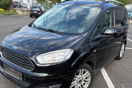Ford Tourneo Courier 220.000 km 4.099 &euro; Freudenberg 97896