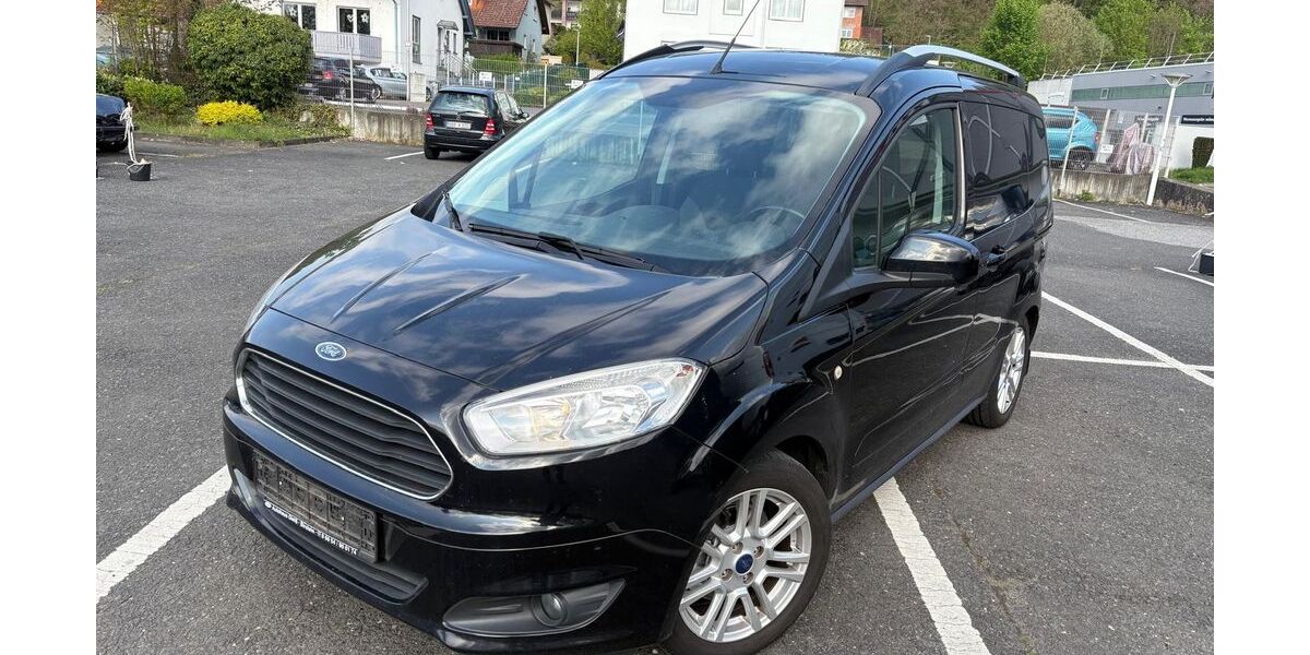 Ford Tourneo Courier 220.000 km 4.099 &euro; Freudenberg 97896