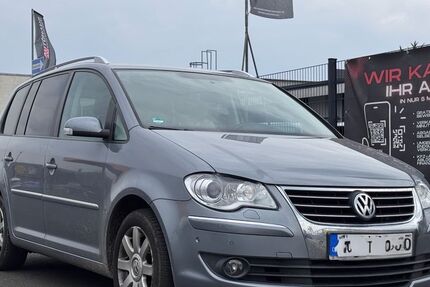 VW Touran 223.927 km 3.190 &euro; Maintal 63477