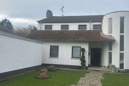 Haus Großkrotzenburg - 9 Zimmer, 342 m&sup2;, 820.000&euro; | Angebot:18911391