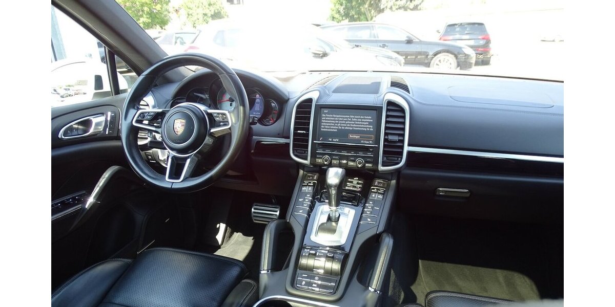 Porsche Cayenne S 4,2l Diesel Pano, Navi, 21 Zoll, Standhe 229.443 km 23.490 &euro; Rodgau 63110