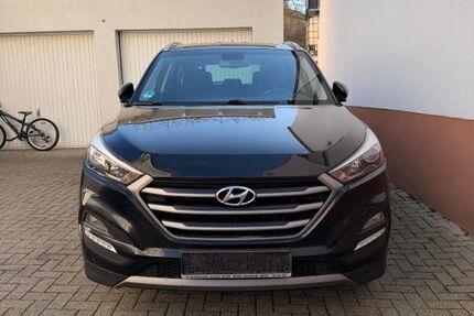 Hyundai TUCSON 238.481 km 8.600 &euro; Elsenfeld 63820