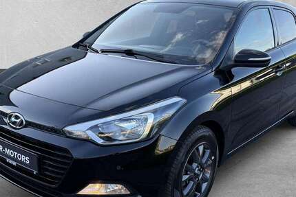 Hyundai i20 17.500 km 11.890 &euro; Großwallstadt 63868