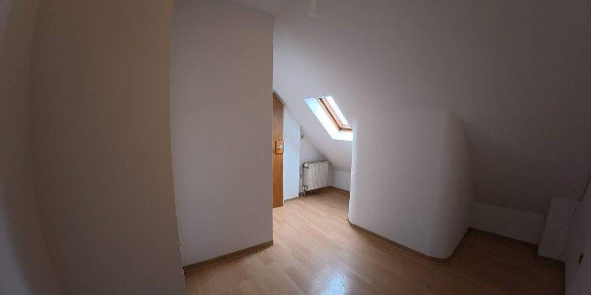 Einfamilienhaus Groß-Umstadt Umstadt - 5 Zimmer, 105 m&sup2;, 210.000&euro; | Angebot:25660658