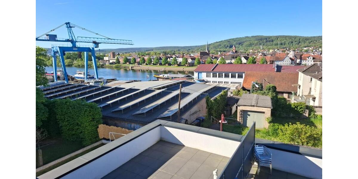 Dachgeschoßwohnung Erlenbach am Main - 5 Zimmer, 139 m&sup2;, 1.900&euro; | Angebot:26424663