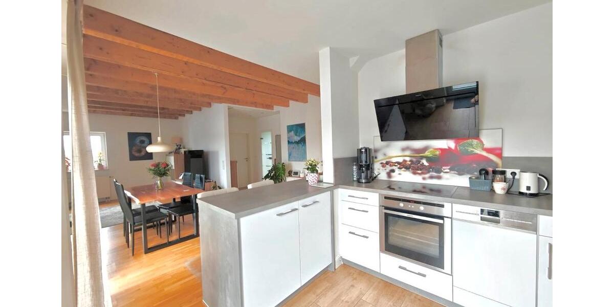 Dachgeschoßwohnung Hasselroth - 2 Zimmer, 65 m&sup2;, 220.000&euro; | Angebot:26777389