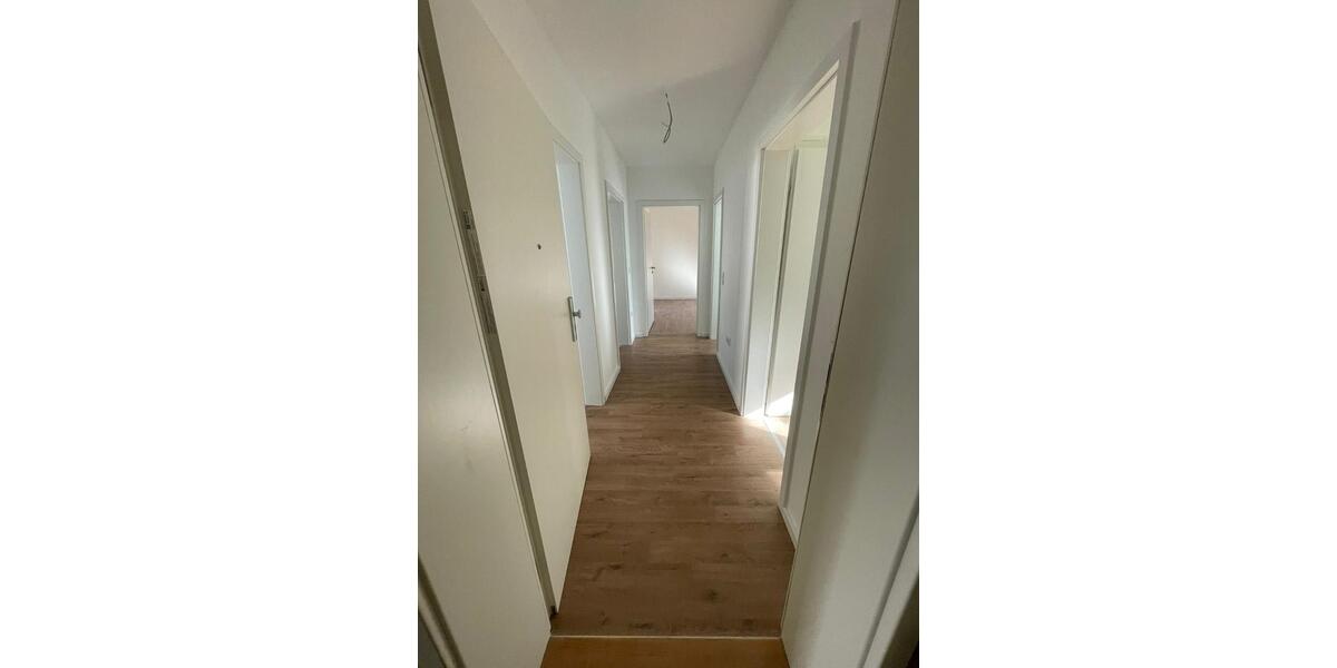 Erdgeschoßwohnung Gründau - 3 Zimmer, 63 m&sup2;, 855&euro; | Angebot:26282724