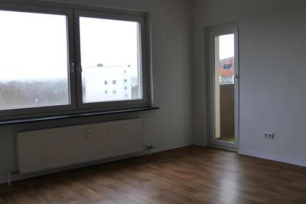 Wohnung Hanau Großauheim - 3 Zimmer, 64 m&sup2;, 690&euro; | Angebot:25809835