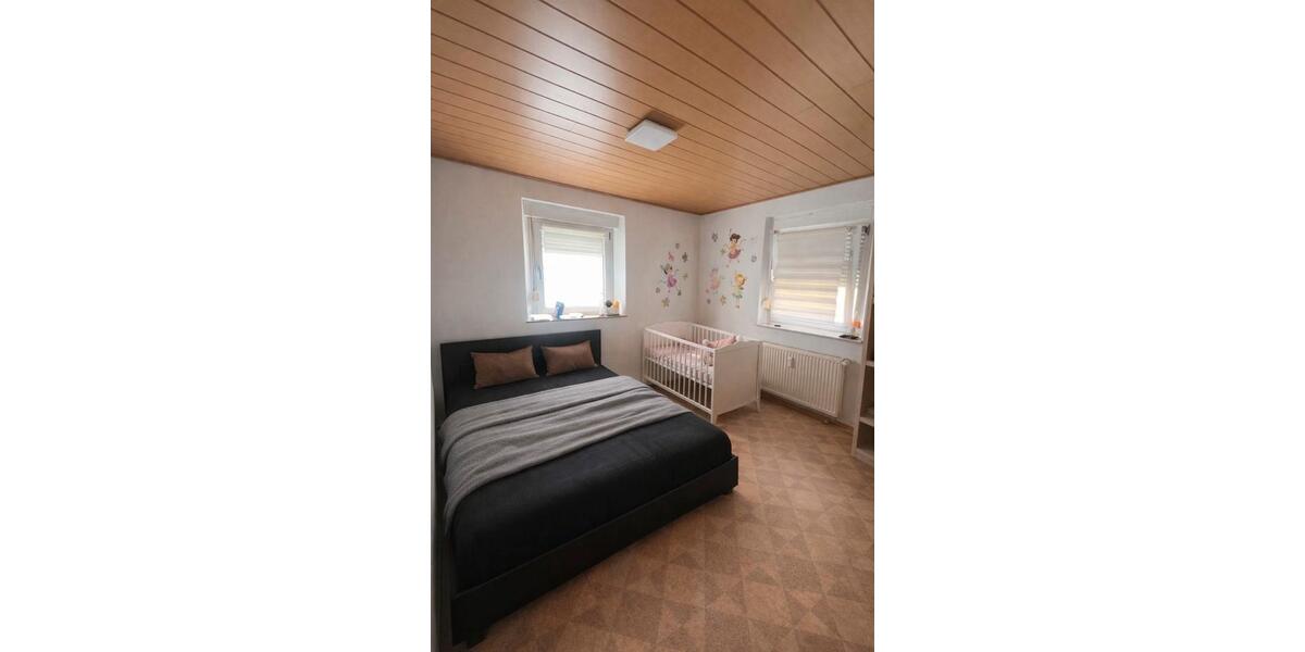 Mehrfamilienhaus, Wohnhaus Geiselbach - 7 Zimmer, 156 m&sup2;, 349.000&euro; | Angebot:26904062