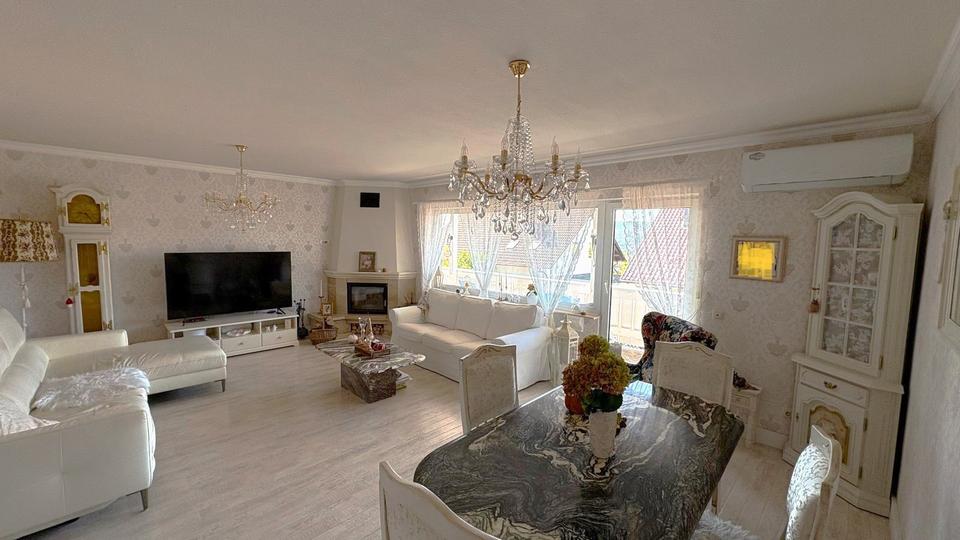 Einfamilienhaus Hanau Lamboy - 9 Zimmer, 220 m&sup2;, 449.000&euro; | Angebot:26338408