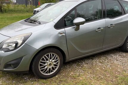 Opel Meriva 151.000 km 1.790 &euro; Stockstadt 63811