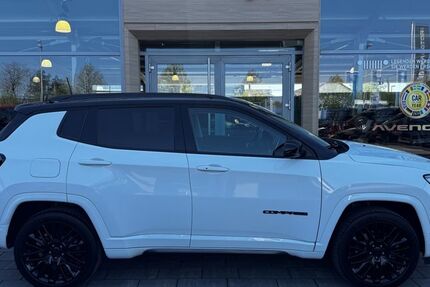 Jeep Compass 33.370 km 28.190 &euro; Aschaffenburg 63741