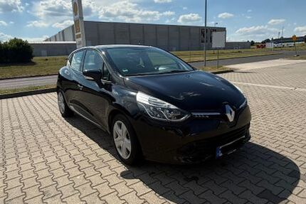 Renault Clio 140.000 km 5.500 &euro; Langenselbold 63505