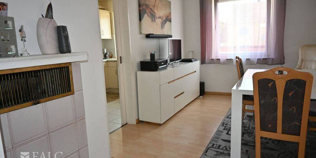 Etagenwohnung Obernburg am Main Obernburg - 4 Zimmer, 96 m&sup2;, 279.000&euro; | Angebot:25836935