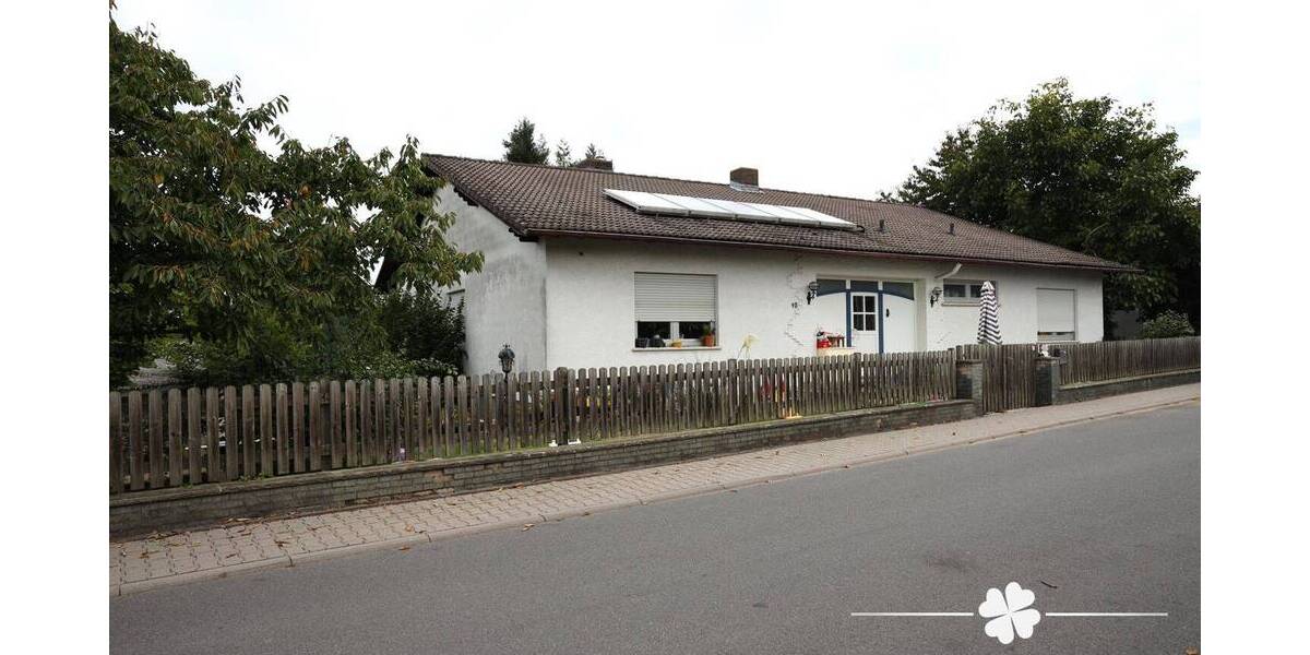 Einfamilienhaus Lützelbach Lützel-Wiebelsbach - 9 Zimmer, 300 m&sup2;, 399.000&euro; | Angebot:26029286