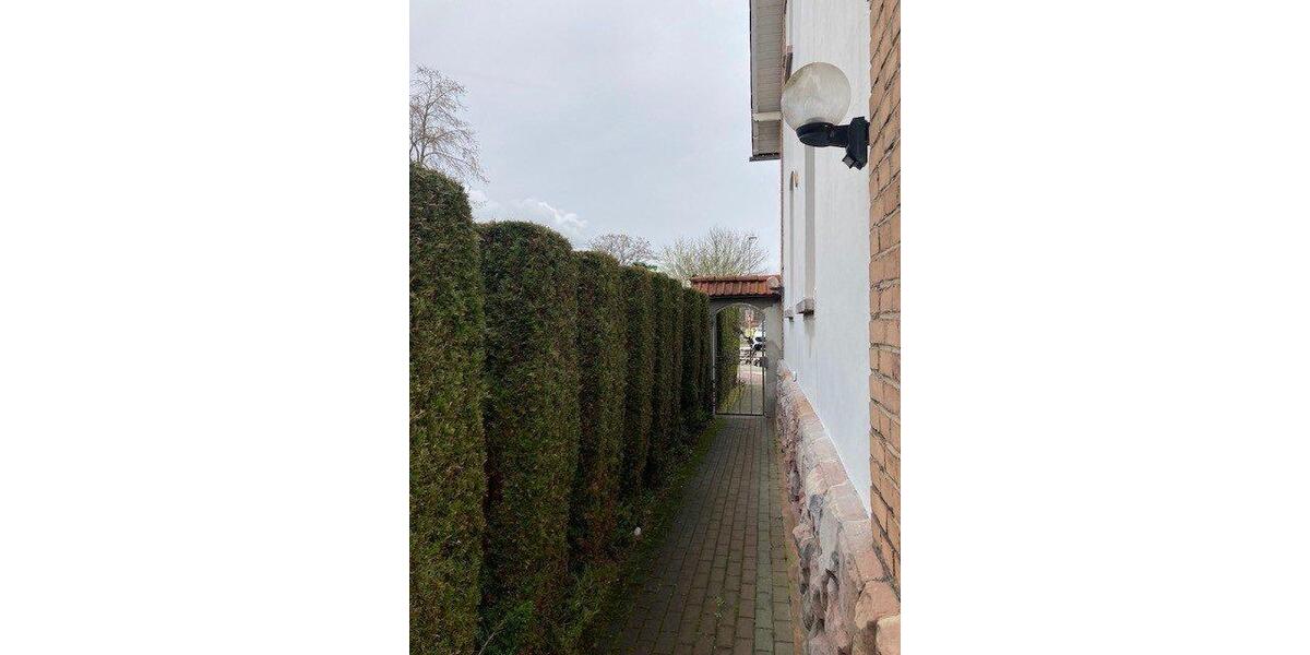 Doppelhaushälfte Schöllkrippen - 6 Zimmer, 136 m&sup2;, 293.000&euro; | Angebot:26001714