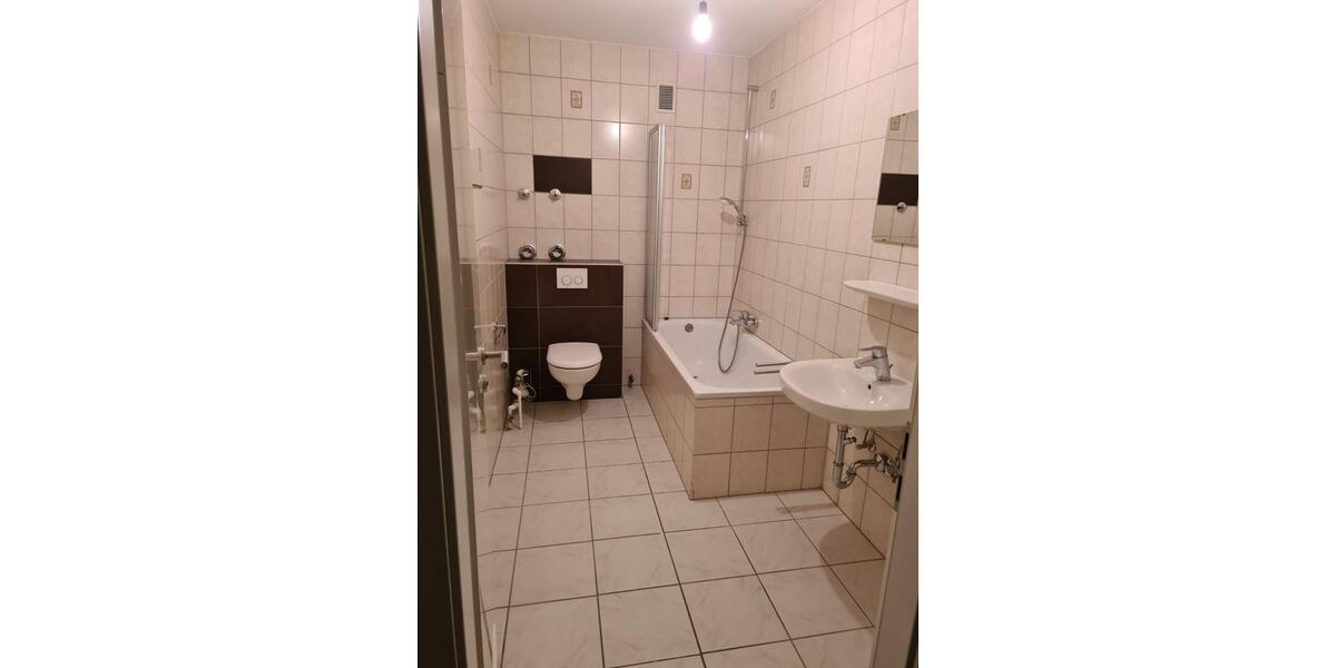 Etagenwohnung Hanau Lamboy - 2 Zimmer, 57 m&sup2;, 139.000&euro; | Angebot:25867054