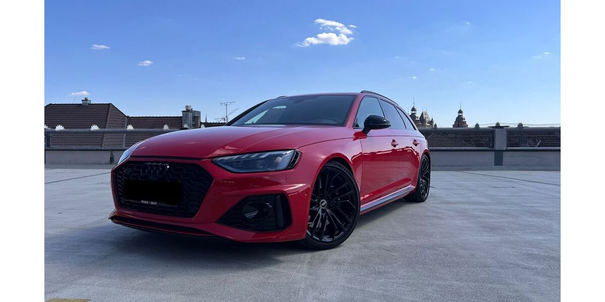 Audi RS4 71.000 km 58.999 &euro; Sailauf 63877