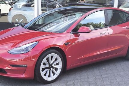 Tesla Model 3 121.706 km 24.950 &euro; Dieburg 64807