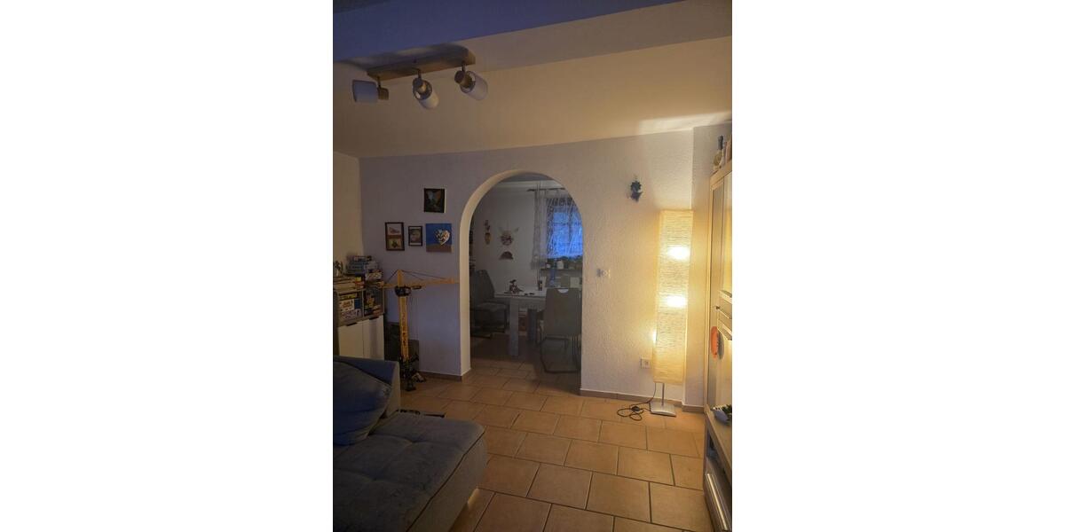 Reihenhaus Hasselroth - 5.5 Zimmer, 130 m&sup2;, 215.000&euro; | Angebot:26133953