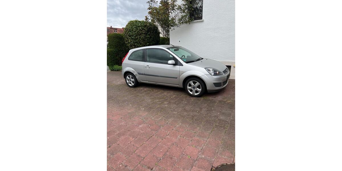 Ford Fiesta 145.000 km 849 &euro; Groß-Umstadt 64823