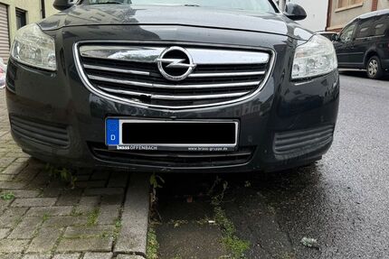 Opel Insignia 313.000 km 900 &euro; Obertshausen 63179