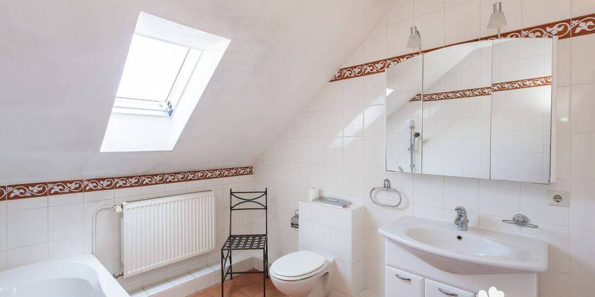 Einfamilienhaus Stockstadt - 6 Zimmer, 120 m&sup2;, 410.000&euro; | Angebot:26219873