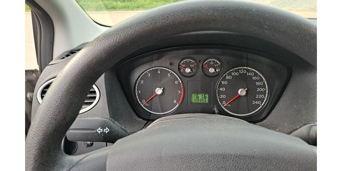 Ford Focus 108.580 km 1.600 &euro; Faulbach 97906