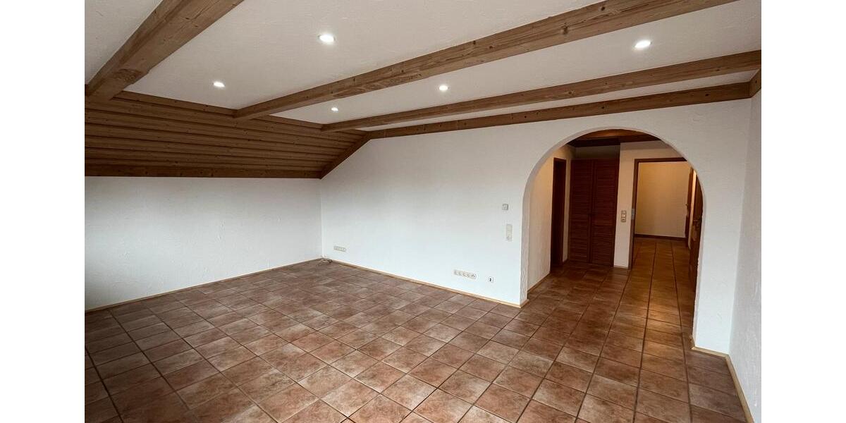 Etagenwohnung Messel - 4 Zimmer, 120 m&sup2;, 1.300&euro; | Angebot:24787082