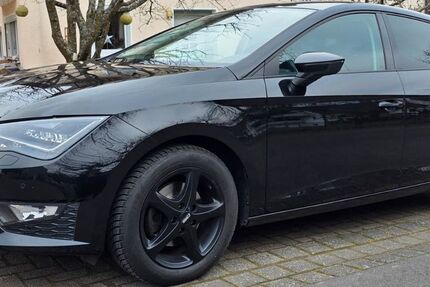 Seat Leon 87.900 km 12.490 &euro; Partenstein 97846