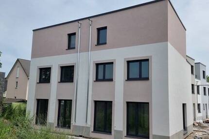 Haus Hanau-Steinheim Steinheim - 6 Zimmer, 136 m&sup2;, 673.500&euro; | Angebot:25704323