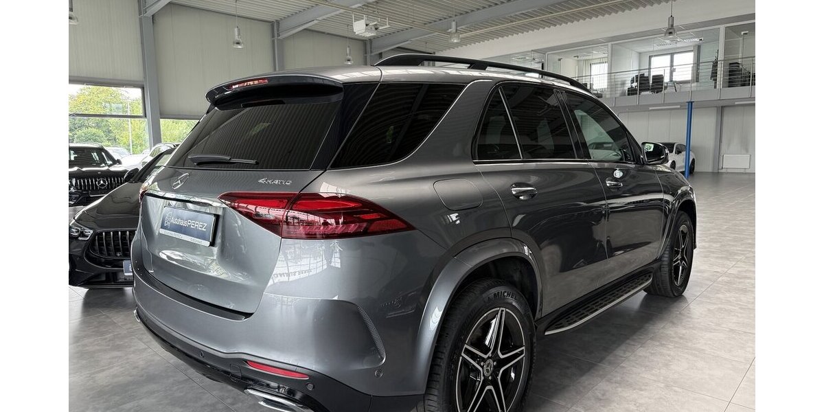 Mercedes-Benz GLE 300 d 4M AMG DISTRON.-STANDHEIZ-AIRMATIC-AHK 13.546 km 83.899 &euro; Groß-Umstadt 64823