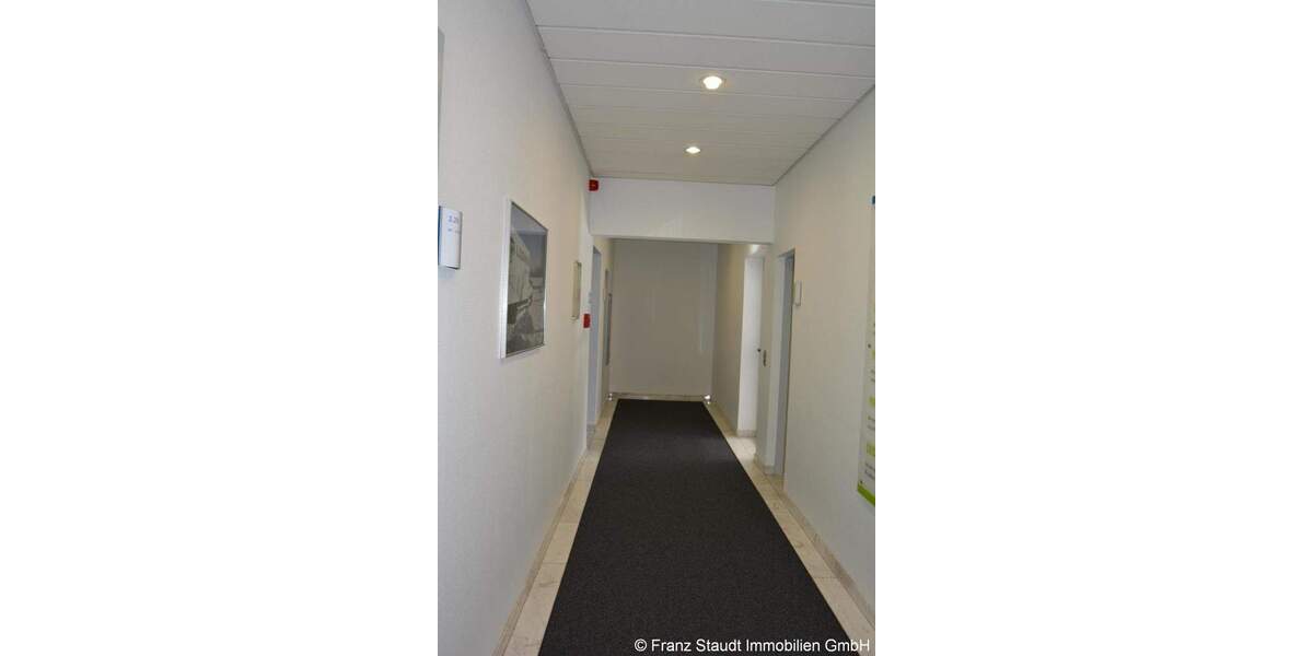 Gewerbeobjekt Aschaffenburg Damm - 11.760&euro; | Angebot:25666856